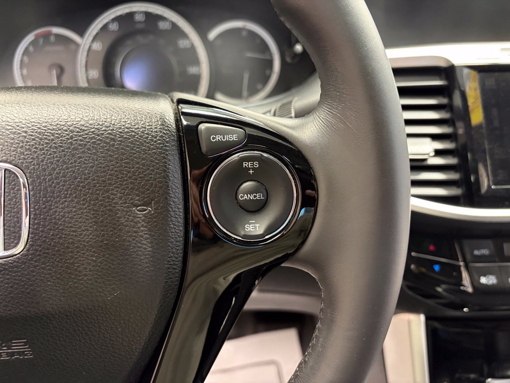 Used 2016 Honda Accord EX-L image 16