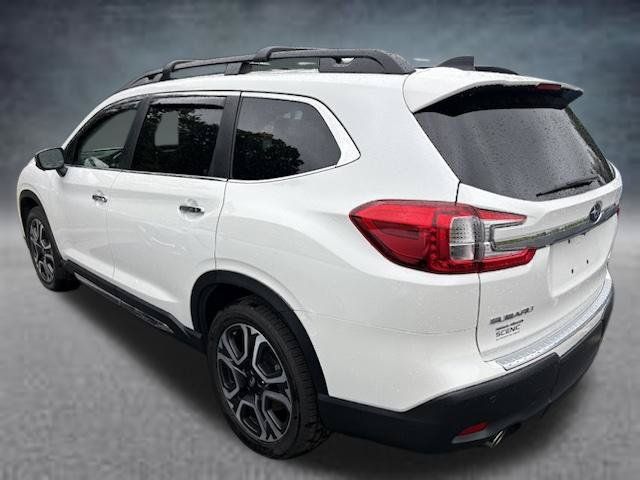 Used 2023 Subaru Ascent Touring AWD/4WD image 2