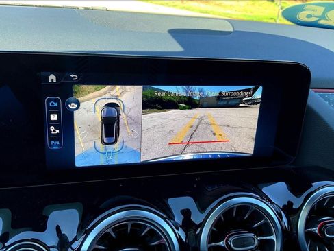 Used 2025 Mercedes-Benz GLA 250 4MATIC image 22
