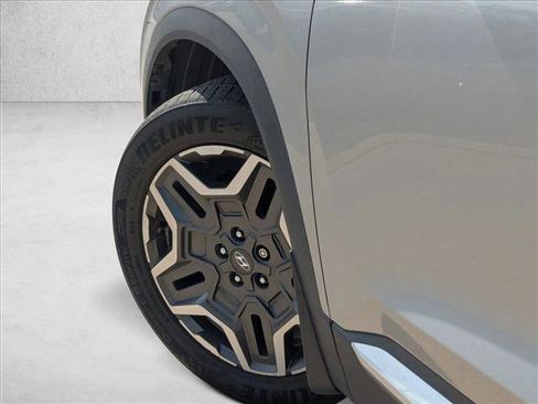 Used 2022 Hyundai Santa Fe Limited image 7