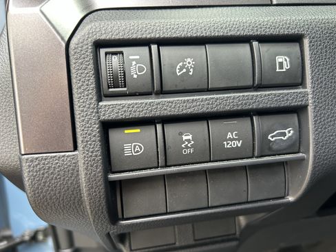 Used 2026 Toyota 4Runner TRD Off-Road Premium AWD/4WD image 15