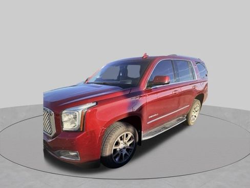 Used 2017 GMC Yukon Denali w/ Open Road Package AWD/4WD image 2