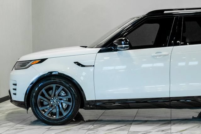 Used 2023 Land Rover Discovery S R-Dynamic AWD/4WD image 18