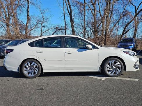 Used 2023 Subaru Legacy Limited image 7