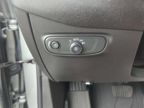 Certified 2024 Chevrolet Equinox LS w/ LS Convenience Package AWD/4WD image 27