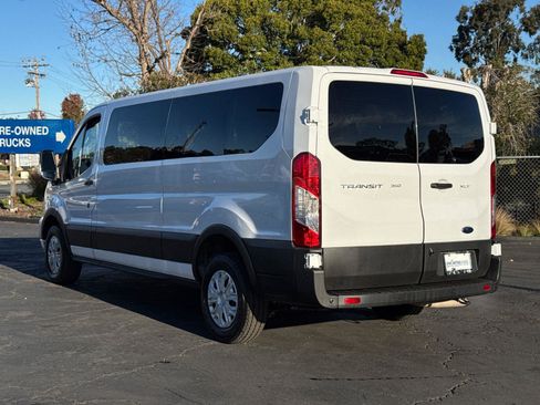 Used 2023 Ford Transit 350 XLT image 10