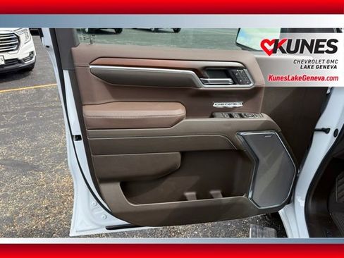New 2026 GMC Sierra 1500 Denali AWD/4WD image 14