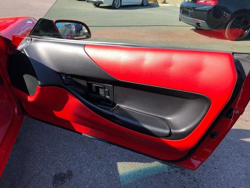 Used 1995 Chevrolet Corvette Convertible image 20