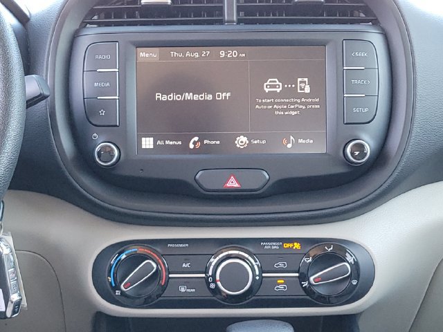 Certified 2025 Kia Soul LX w/ LX Technology Package FWD image 14