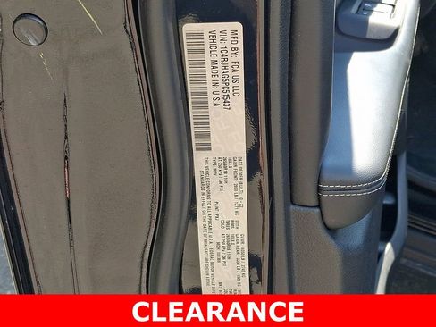 Used 2023 Jeep Grand Cherokee Laredo w/ Trailer Tow Prep Group (B) AWD/4WD image 26