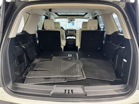 Used 2020 Ford Expedition Platinum image 48