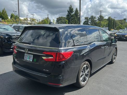 Used 2022 Honda Odyssey Elite image 5