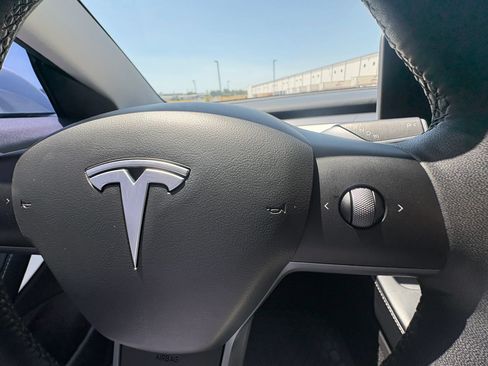 Used 2021 Tesla Model 3 Standard Range Plus RWD image 26
