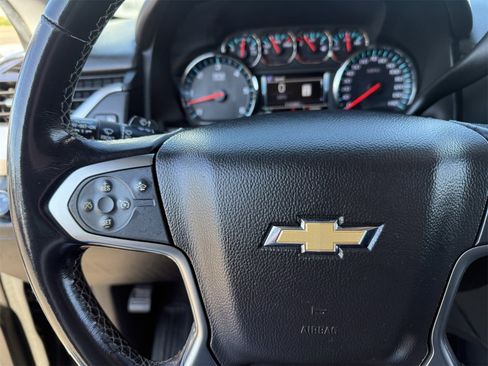 Used 2019 Chevrolet Tahoe LT image 25