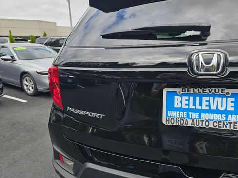 Used 2023 Honda Passport Elite image 16