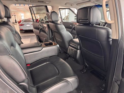 Used 2017 INFINITI QX80 4WD image 15
