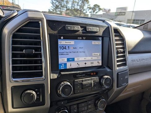 Used 2017 Ford F350 Lariat w/ FX4 Off-Road Package image 21