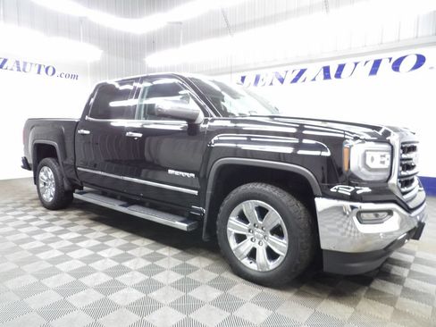 Used 2018 GMC Sierra 1500 SLT AWD/4WD image 3