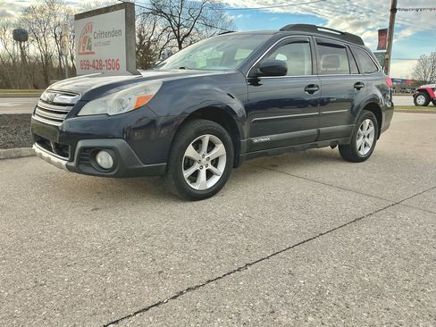 Used 2014 Subaru Outback 2.5i Limited w/ Moonroof Package image 21