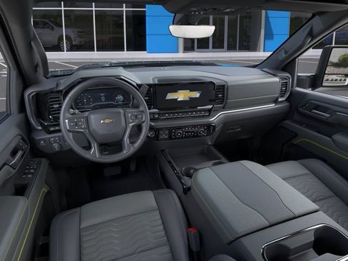 New 2026 Chevrolet Silverado 2500 ZR2 AWD/4WD image 15