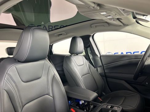 New 2026 Ford Mustang Mach-E Premium image 31