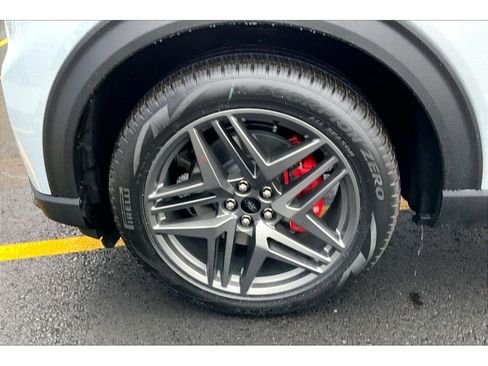 New 2026 Ford Explorer ST image 13