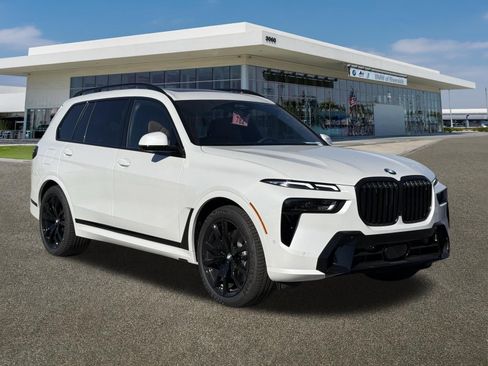 New 2026 BMW X7 xDrive40i image 2