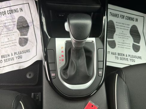 Used 2024 Kia Forte GT-Line image 14