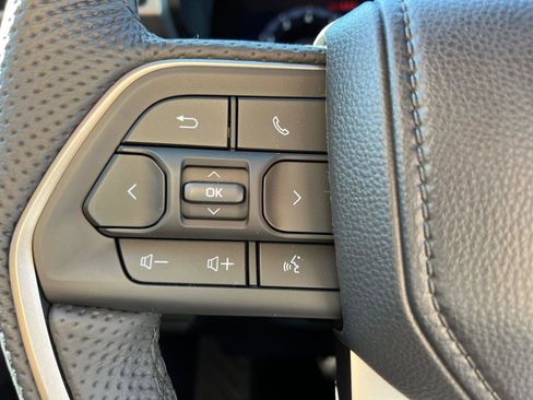 New 2025 Toyota Tacoma TRD Sport image 17