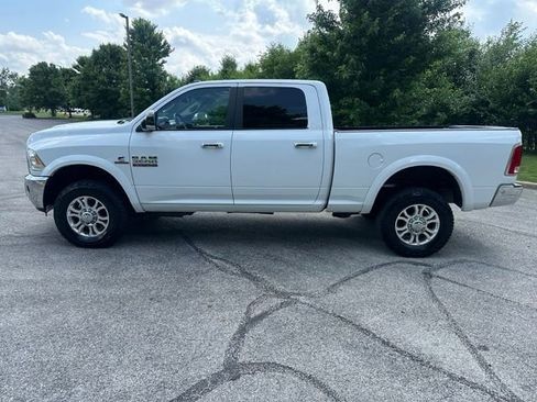 Used 2018 RAM 2500 Laramie AWD/4WD image 6