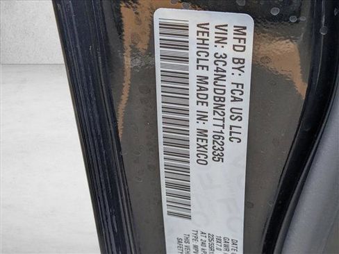 New 2026 Jeep Compass Latitude image 17