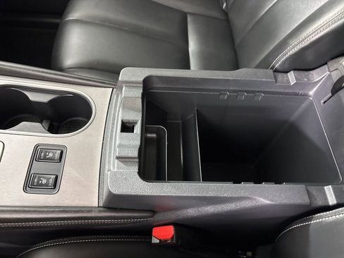 Used 2023 Nissan Murano SV FWD image 37