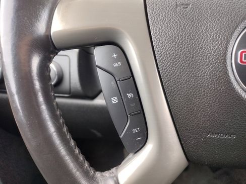 Used 2014 GMC Yukon SLE image 24