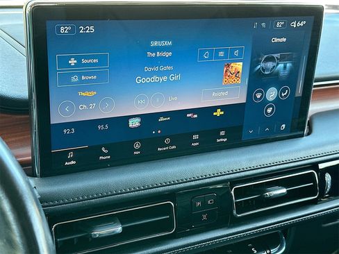 Used 2022 Lincoln Nautilus Reserve image 15