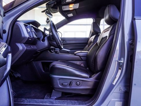 Used 2023 Nissan Pathfinder Rock Creek image 16