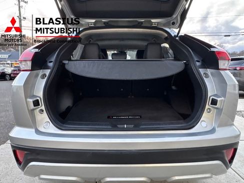 Used 2023 Mitsubishi Eclipse Cross SE image 35