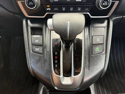 Certified 2020 Honda CR-V LX image 17