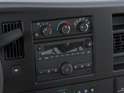 New 2025 GMC Savana 2500 image 20