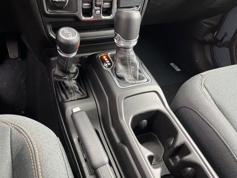 New 2026 Jeep Gladiator Sport image 37