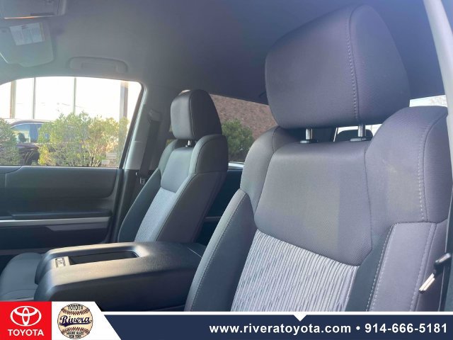 Used 2016 Toyota Tundra SR5 w/ SR5 Upgrade Package AWD/4WD image 18