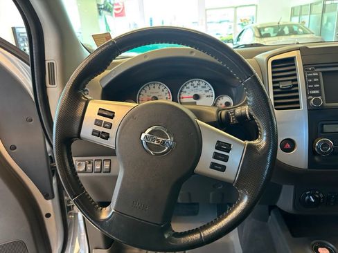 Used 2021 Nissan Frontier PRO-4X w/ Pro-4x Utility Package AWD/4WD image 18