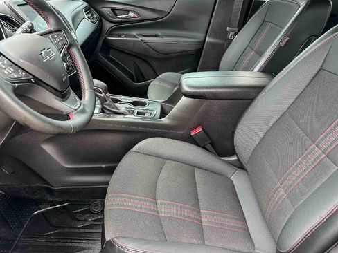 Used 2023 Chevrolet Equinox RS FWD image 13