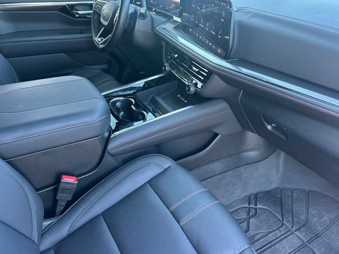 Used 2025 Chevrolet Tahoe RST w/ RST Capability Package AWD/4WD image 20
