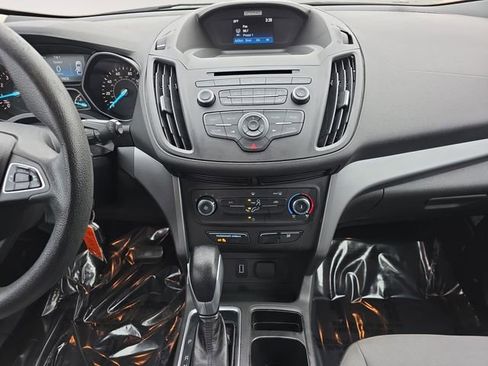 Used 2017 Ford Escape S image 11