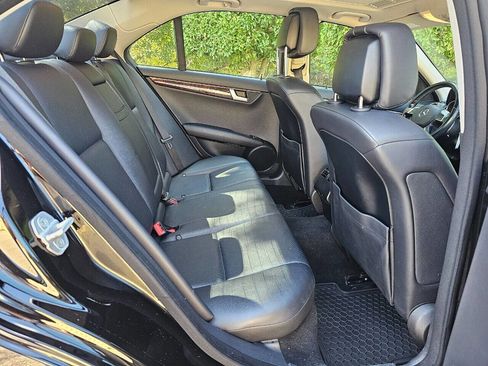 Used 2013 Mercedes-Benz C 300 4MATIC Sedan image 30