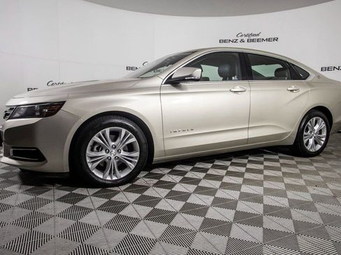 Used 2014 Chevrolet Impala LT w/ Convenience Package image 5