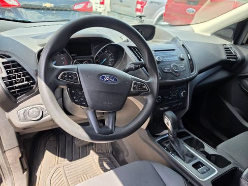 Used 2018 Ford Escape S FWD image 4
