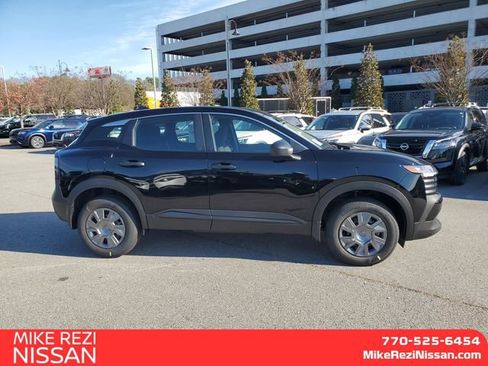 New 2026 Nissan Kicks S image 2