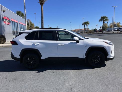 New 2025 Toyota RAV4 XLE image 6