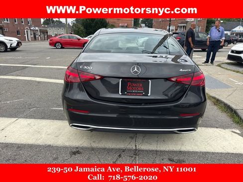 Used 2022 Mercedes-Benz C 300 4MATIC Sedan w/ Pinnacle Trim Package image 4